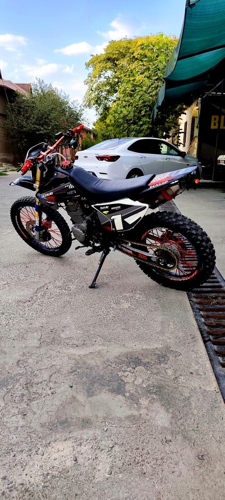 Srocno Enduro Kroos Zonshen original 250cc
