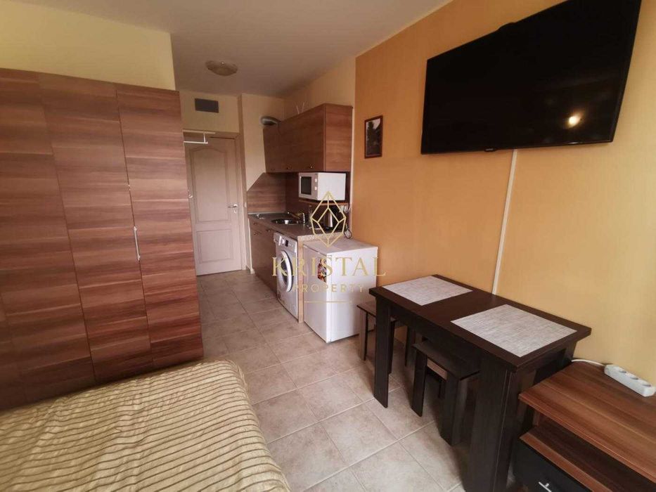 Продава се Едностаен апартамент в Свети Влас - 33 кв.м за 1607 €/кв.м - Снимка #1