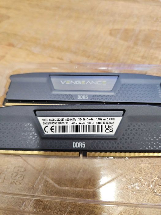 Памет Corsair Vengeance 64GB DDR5, 6000MT