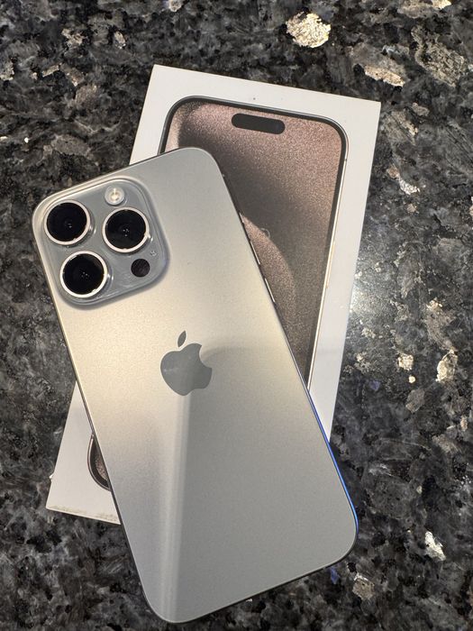 Iphone 15 pro Natural Titanium 128gb