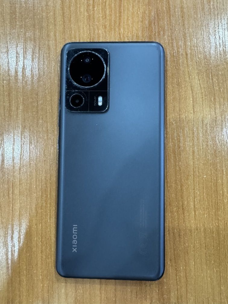 Xiaomi 13 lite Kelishamiza