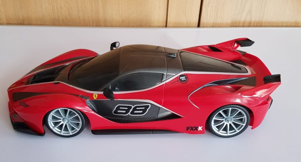 Mașinuță Ferrari FXX K,Scara 1:14 RC,Maisto Tech,35 cm,cu telecomandă