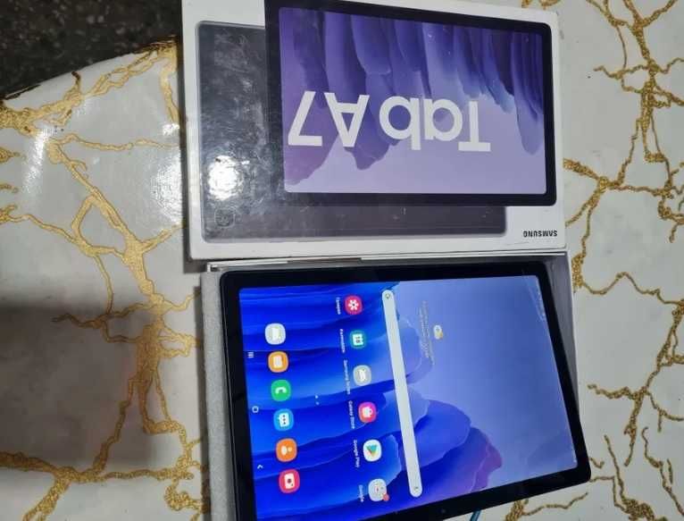 Планшет Samsung Galaxy Tab A7 есть слот nano SIM, Памяти 3/32 ГБ