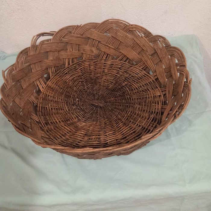 Плетен голям ретро кош