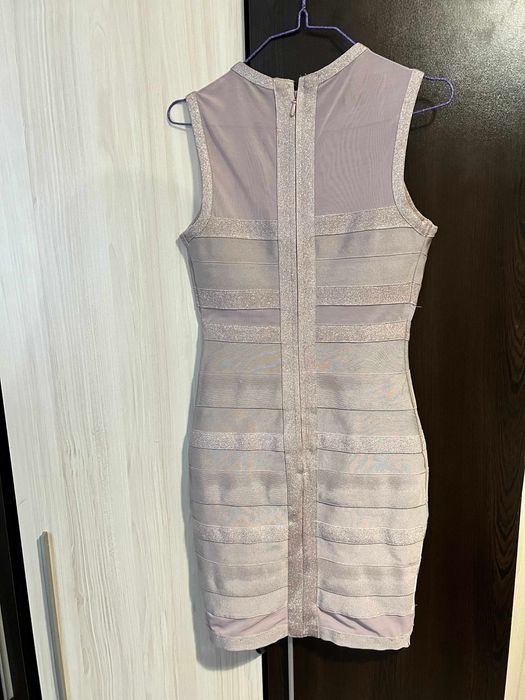 Бандажна официална  рокля