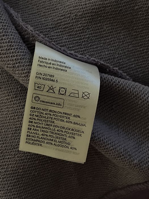 Продам свитшот HM