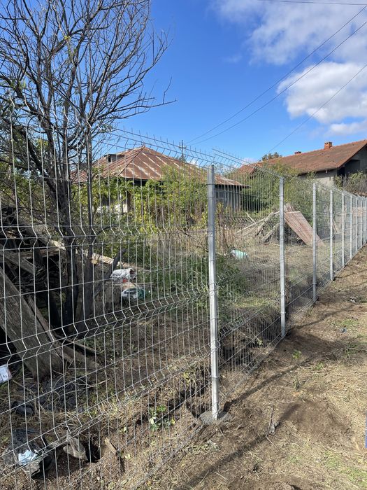 Executam garduri din plasa bordurata