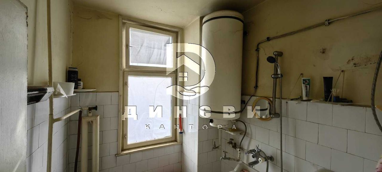 Продава се Тристаен апартамент в Стара Загора, Център - 83 кв.м за 1007 €/кв.м - Снимка #14