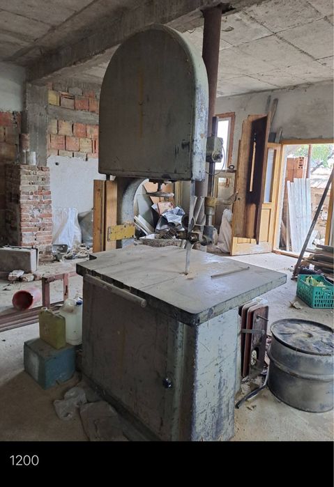 Дърводелска машина