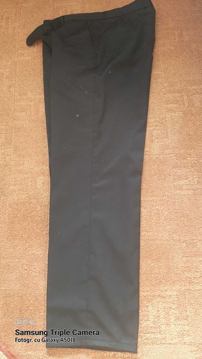 Costum barbatesc Armani