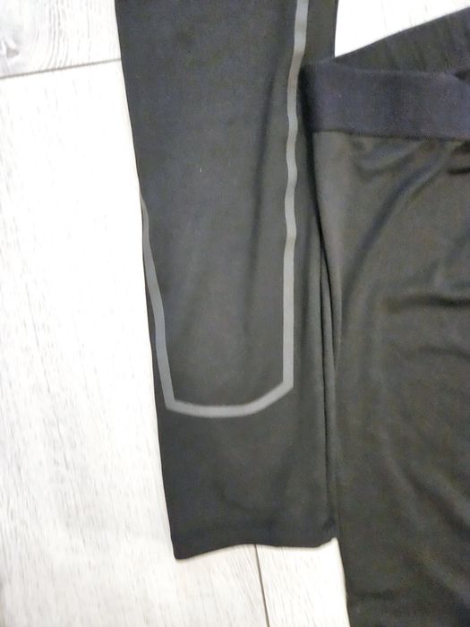 Bluza fotbal si colanți