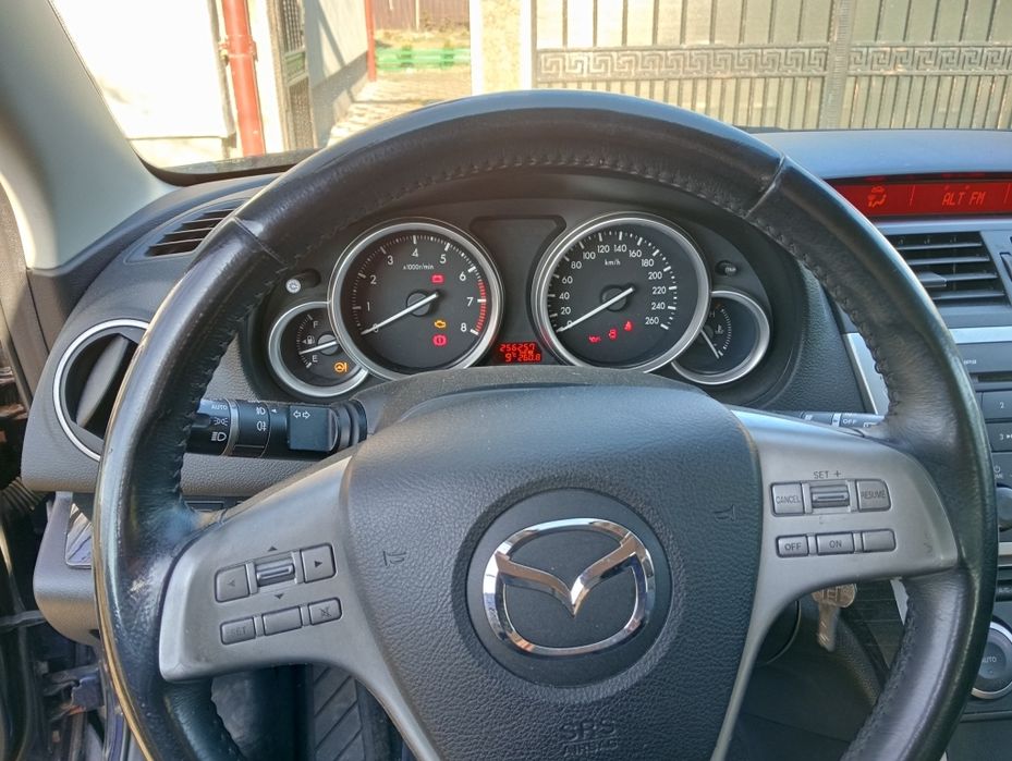 Vând Mazda 6 combi