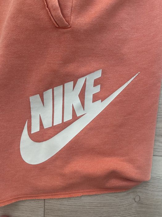 pantaloni scurti nike