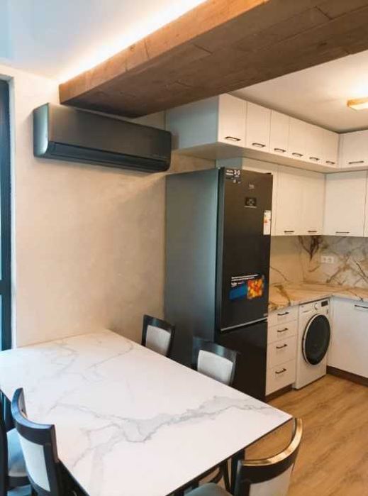 Дава се под наем Двустаен апартамент в София, Изток - 140 кв.м за 550 € - Снимка #1