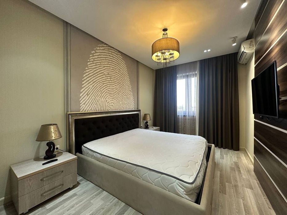 Сдается 2х ком квартира, ориентир: Гостиница Россия, 60 м2