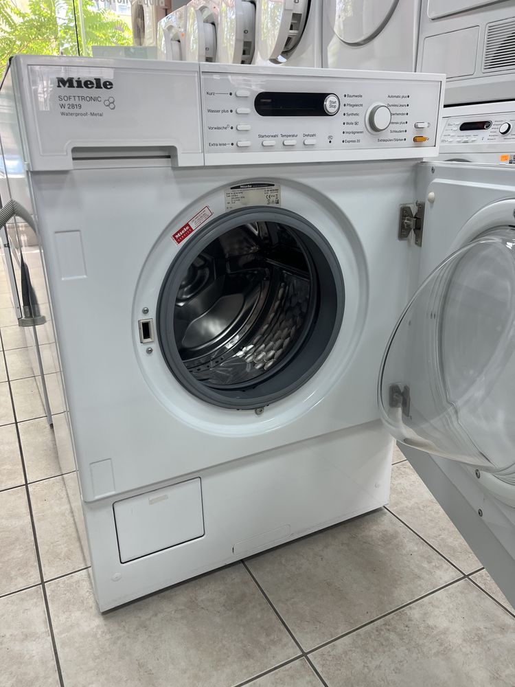 Miele W2819 Softtronic пералня за частично вграждане/24 мес гаранция