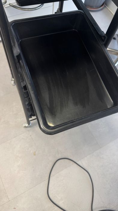 Фризьорска количка