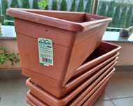 Градински италиански сандъчета, саксии за цветя  с подложки PlastiCot