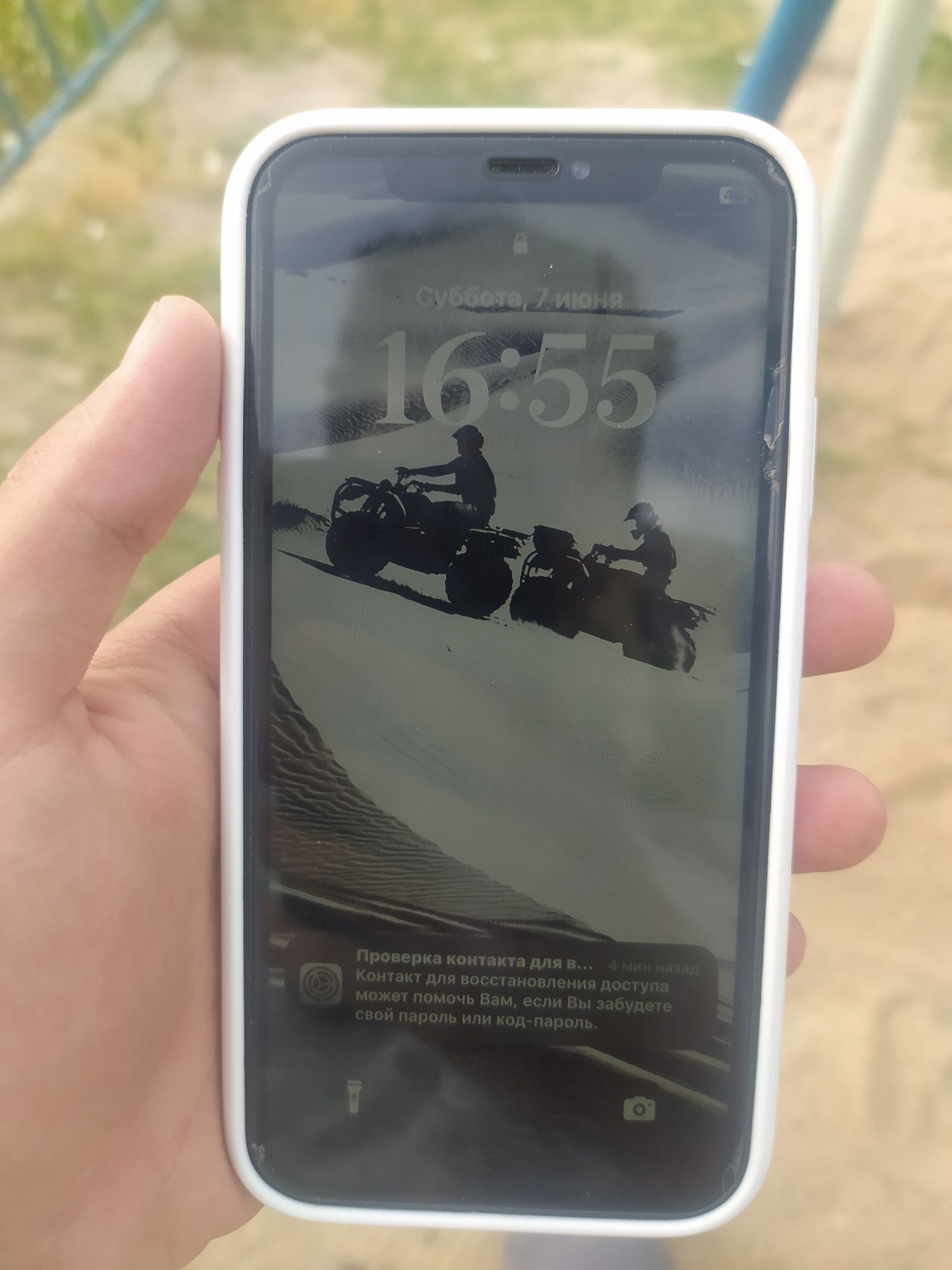 Айфон хр хорошый состояний