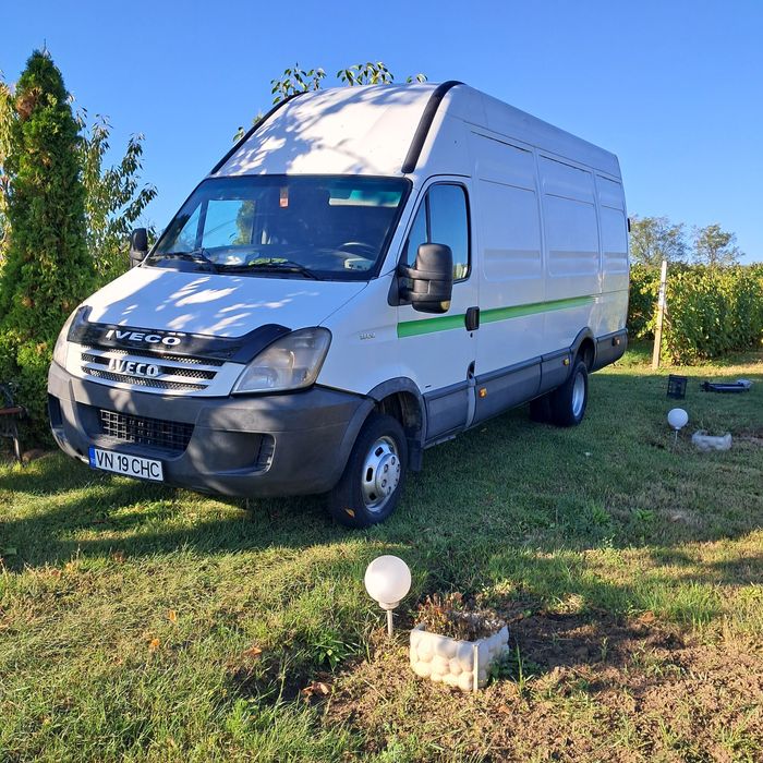 Vând iveco daily 2.3 2007 în stare foarte bună
