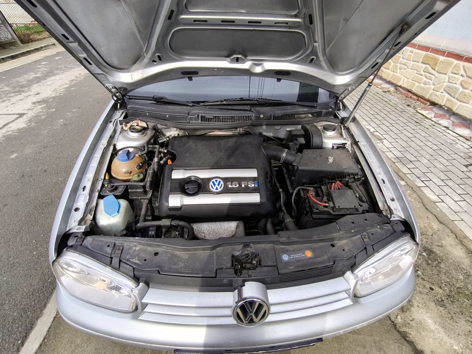 Volkswagen Golf IV 1.6 benzină