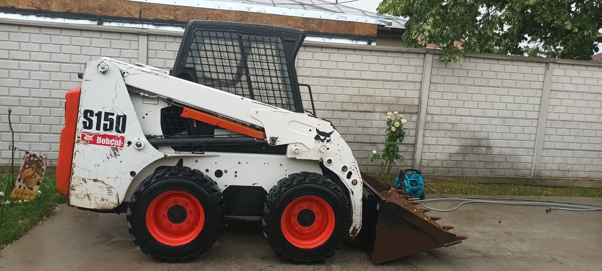 Miniincarcator bobcat s 150 cu 2000 de ore cu juystik