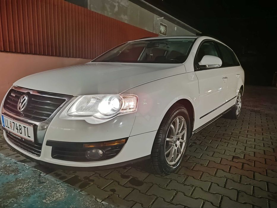 Vând vw passat 2.0 diesel 110 cai bluemotion