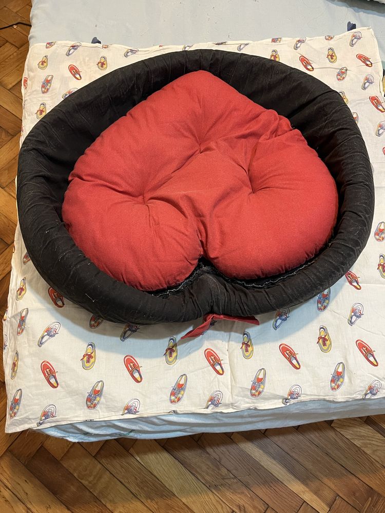Cosulet inima mar L pisici 60x55x17 utilizata de 2 ori