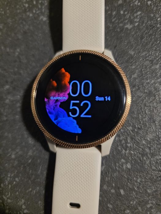 Vând smartwatch Garmin Venu