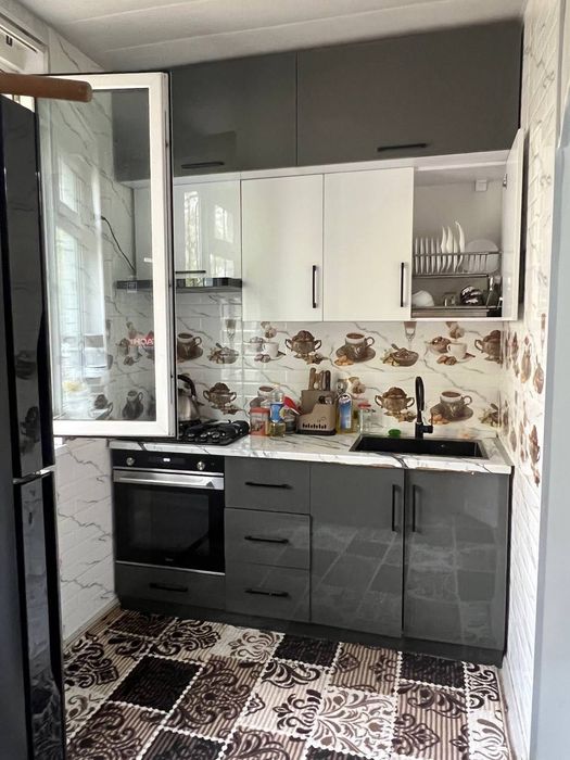 Продаётся 4х комнатная квартира с хорошим ремонтом на Куйлюк 5 массиве