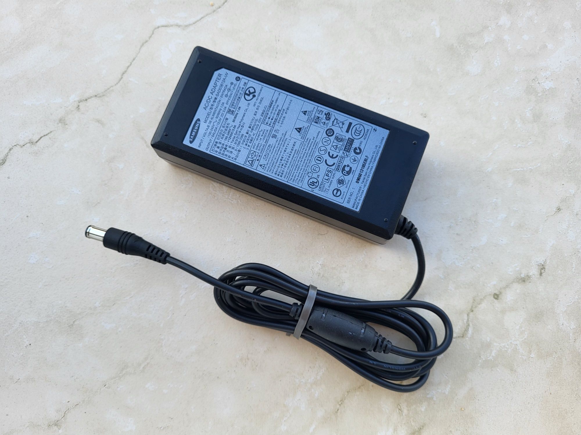 Alimentator Samsung  12V 3A 36W mufa cu pin 6.5x4.4mm