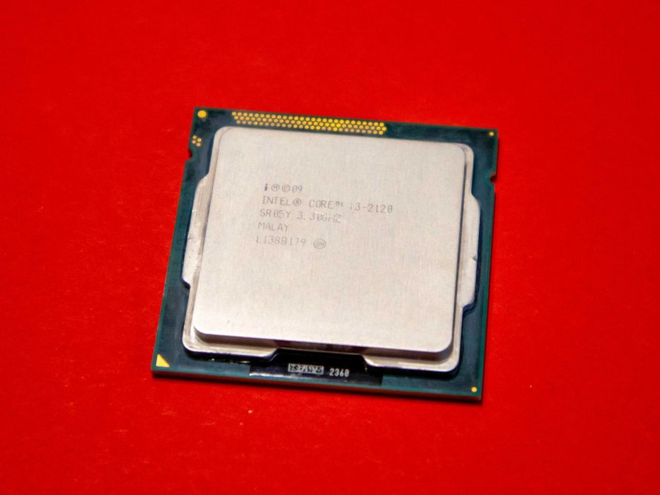 Intel Core i3-2120 LGA1155 3.3GHz 2 ядра 4 нишки употребяван перфектен