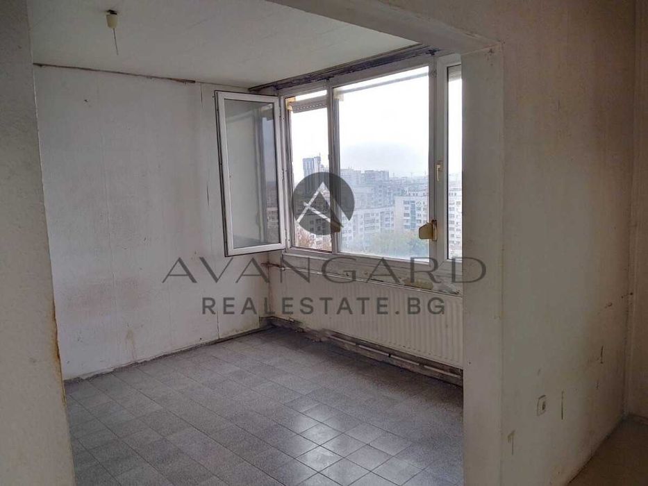 оф.24587 Тристаен реална квадратура/ Кършияка