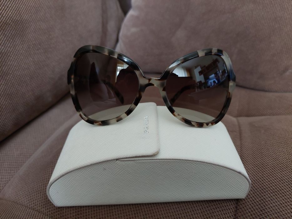 Prada оригинални  слънчеви очила