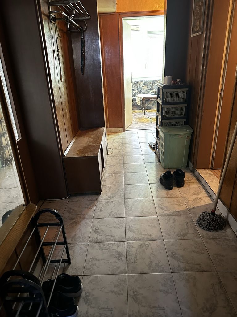 Дава се под наем Етаж от къща в Пловдив, Кючук Париж - 110 кв.м за 510 € - Снимка #21