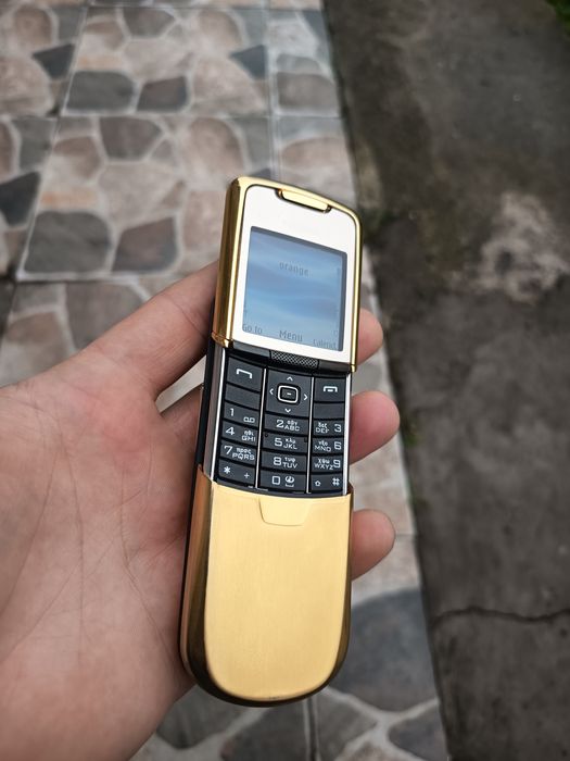 Nokia 8800 Classic Gold