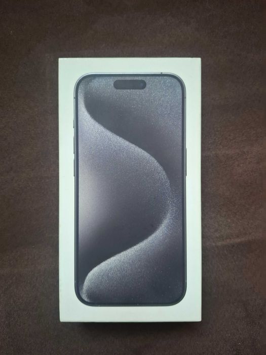 iPhone 15 Pro 256GB - неотварян