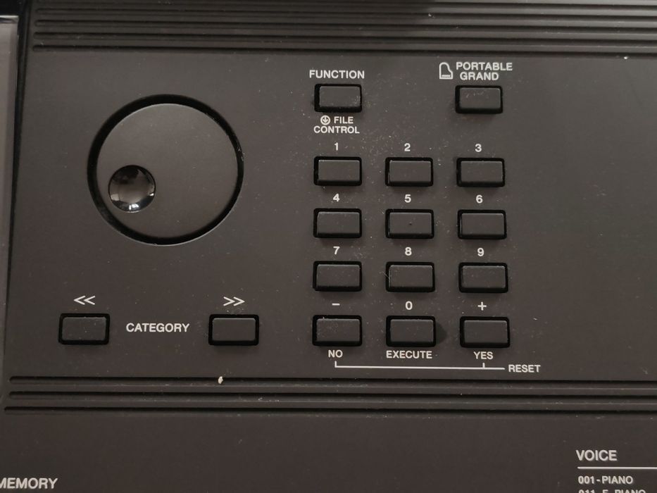 Orga yamaha psr ew410