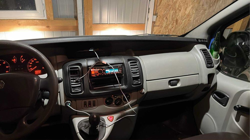 Renault Trafic autoutilitara