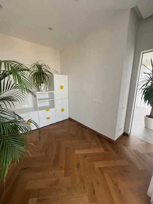 Дава се под наем Двустаен апартамент в София, Зона Б-18 - 65 кв.м за 459 € - Снимка #3