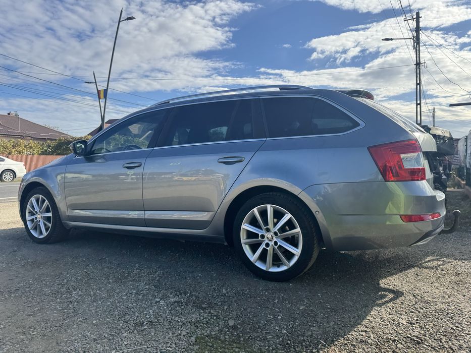 Skoda Octavia** led*xenon*camera *lane assist*Rate / avans zero