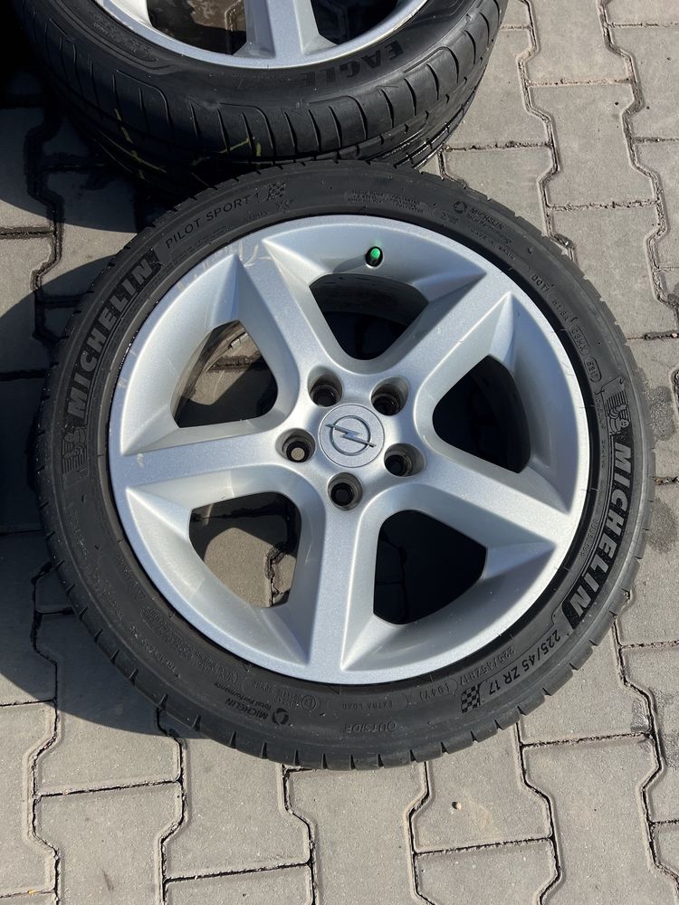 Jante Opel 225 / 45 / R17 91Y cu anvelope 4 buc