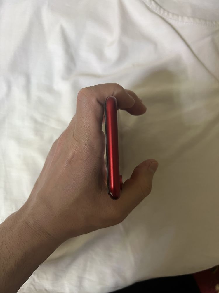 Iphone Xr 128 Red emkost 76%