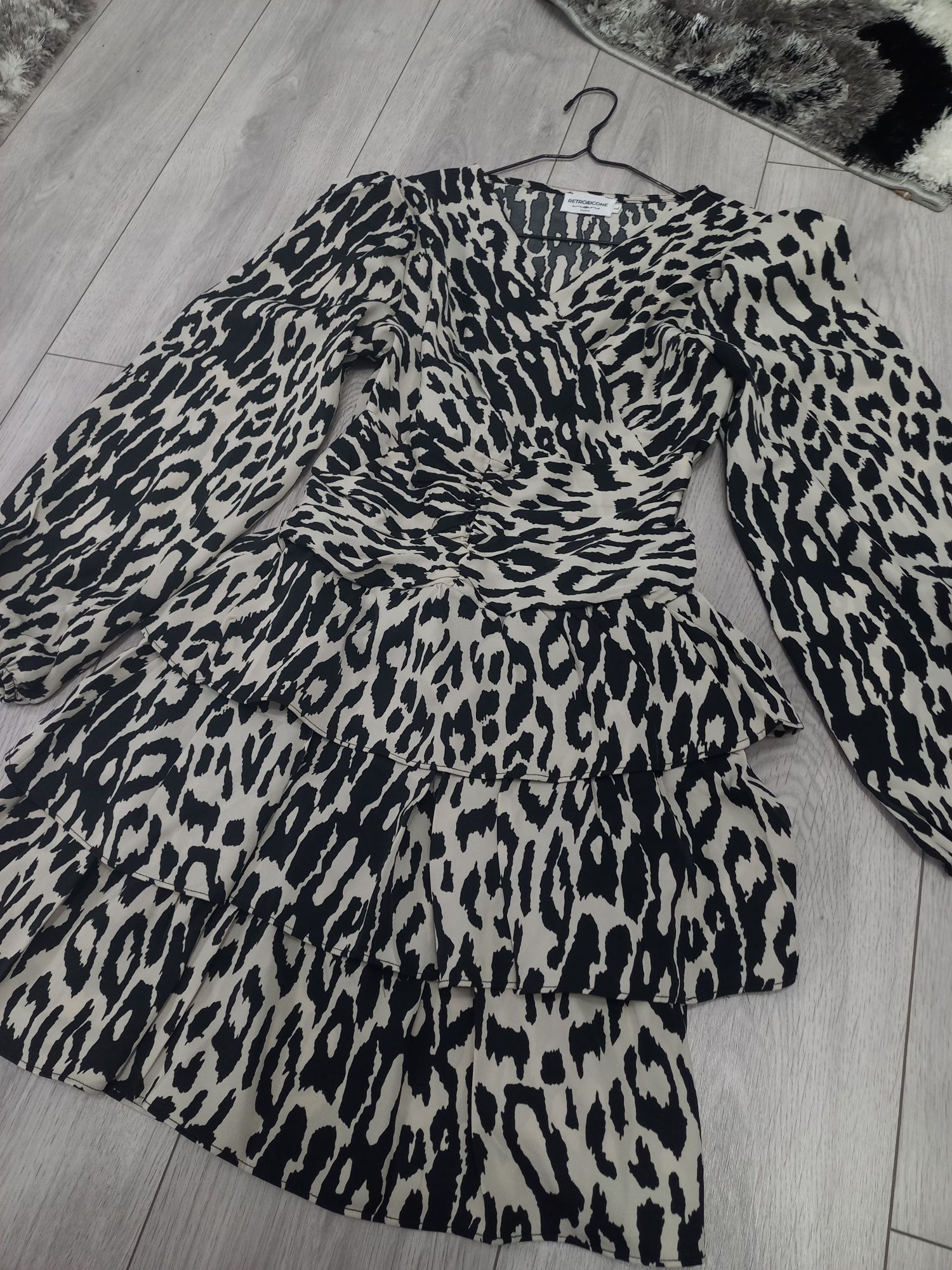 Rochie animal print alb cu negru