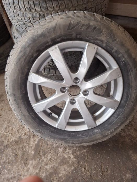 15размер Диска зимним комплекте