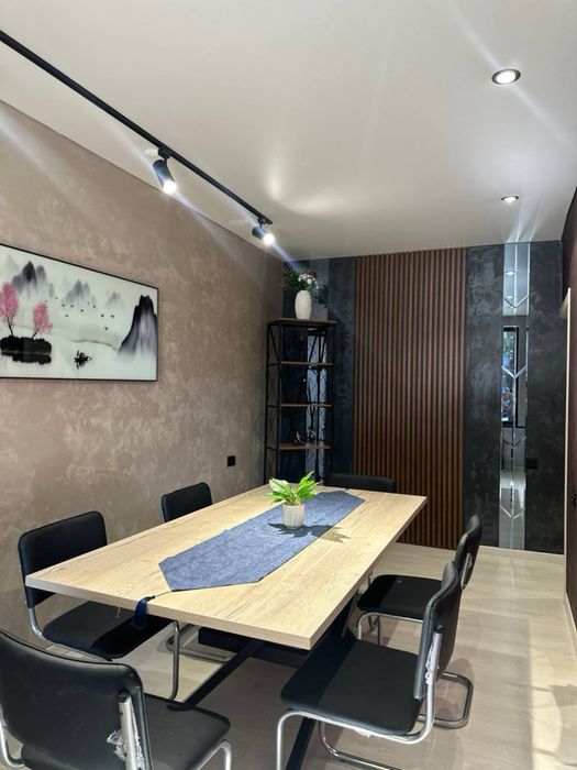 Продаётся недилое помещение