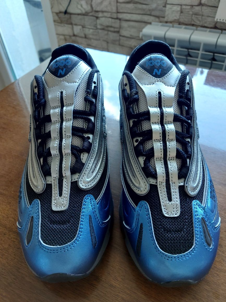 Маратонки New Balance 1000