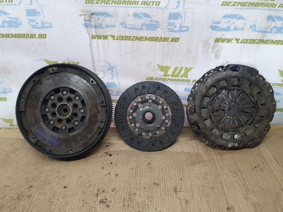 Kit ambreiaj volanta cu masa dubla 3000951784 Mercedes-Benz Vito W638