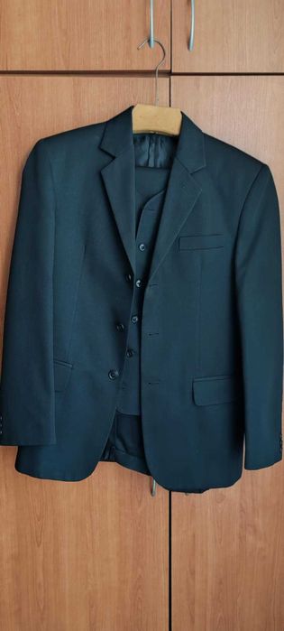 Costum pentru baieti/ barbati nr. 46( 168-170cm 58-65kg)