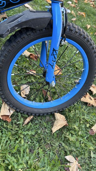 Детско колело с помощни гуми